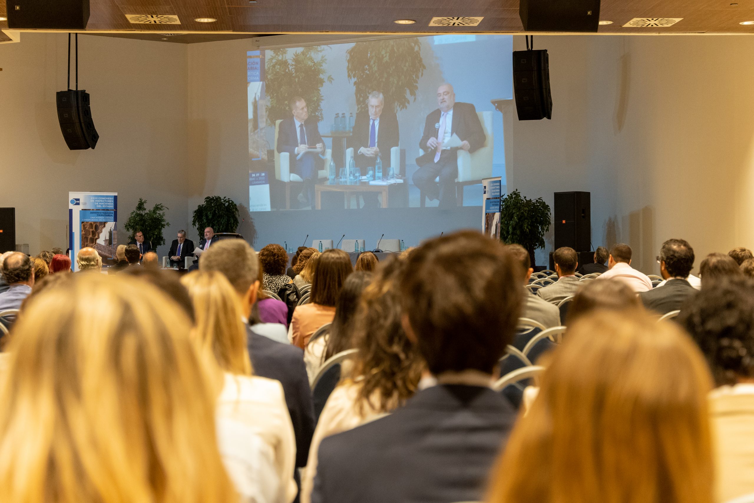 Funcionartios en la AEAT. XXXII CongresoIHE2022