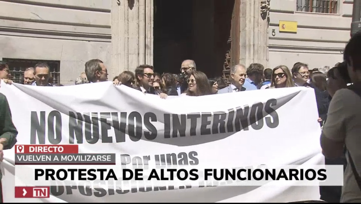 Concentración funcionarios A1 en contra de nuevos interinos